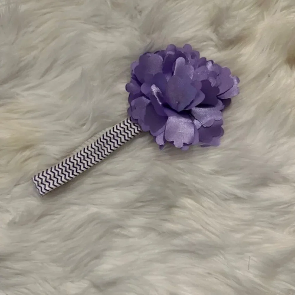 ****  Lavender Satin 3 1/2